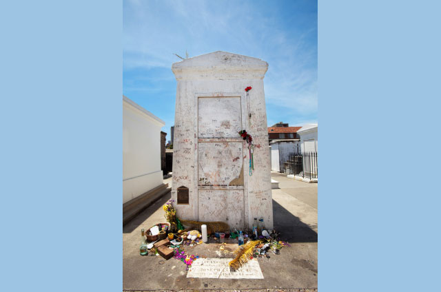 Marie Laveua Tomb